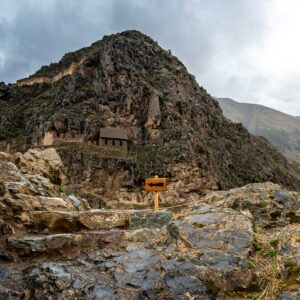 una tarde en el centro arqueologico de ollantaytambo en el valle sagrado